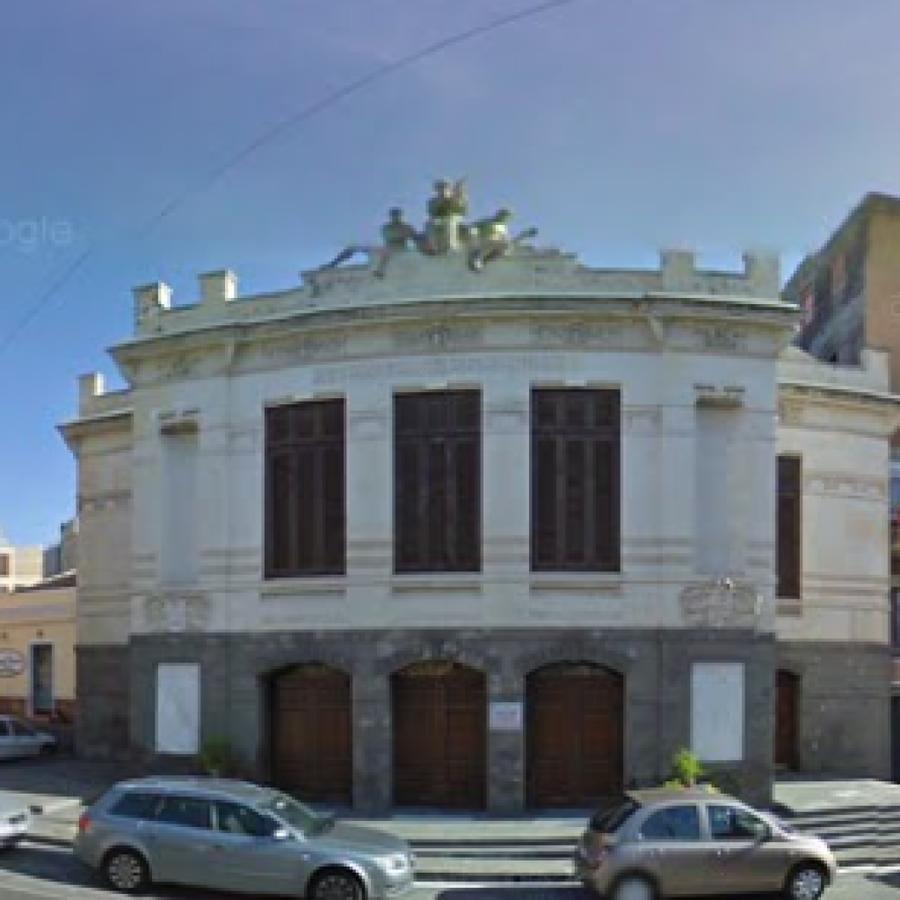 Eurelios Adrano Exterior foto